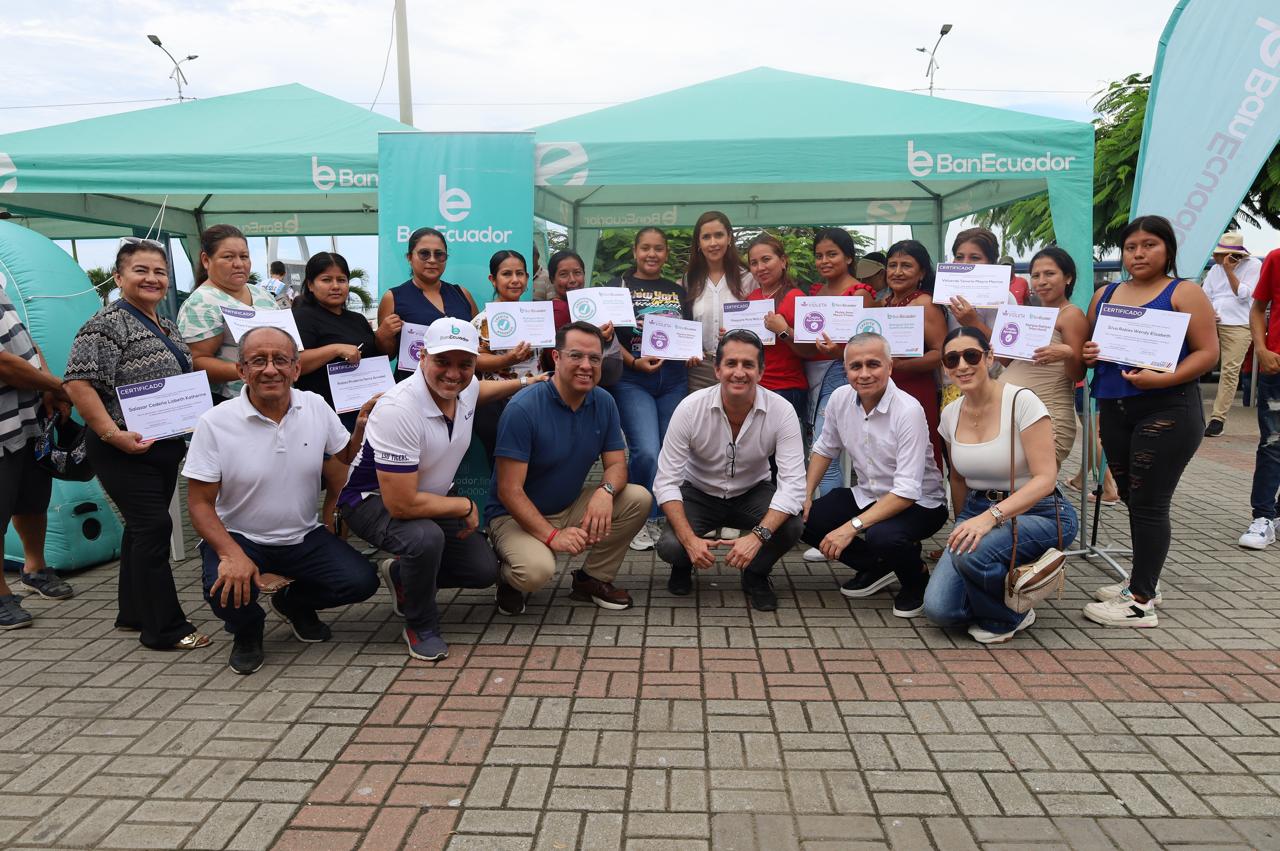 BanEcuador: Crédito flexible de hasta USD 20.000 para impulsar a mujeres emprendedoras