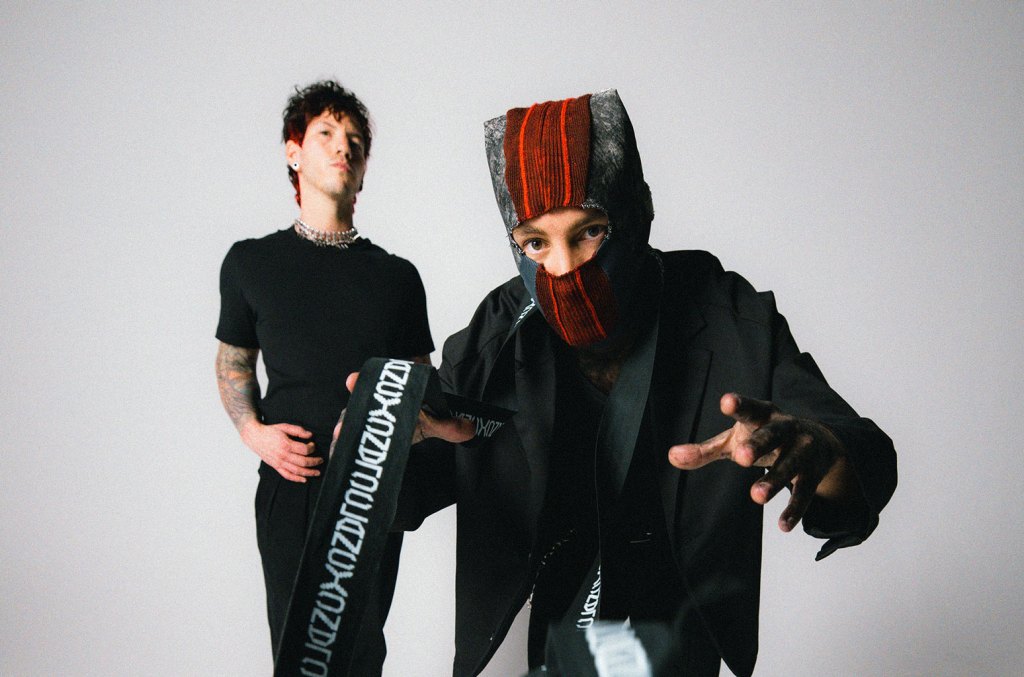 Twenty One Pilots to Wrap Long-Running Narratives on New LP, ‘Breach’
