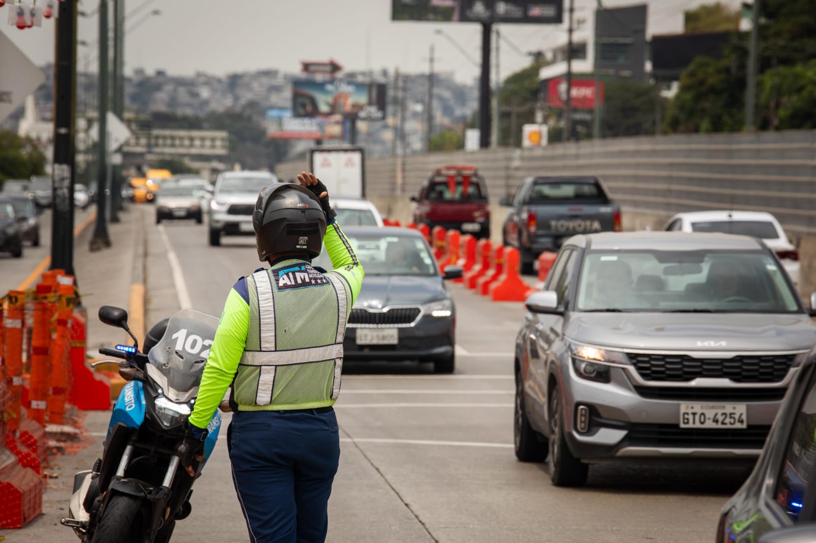 Obra en Av. del Bombero se reactivará y habitantes de Los Ceibos aplauden la decisión