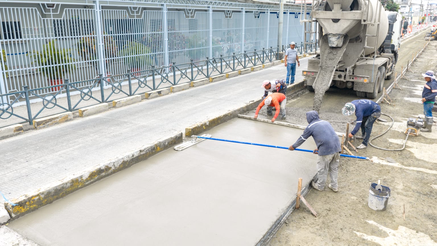 Obra estructural en la Av. Domingo Comín prioriza calidad y durabilidad