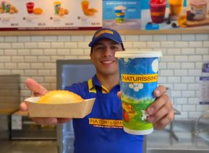Naturíssimo celebra 48 años de historia y lleva el sabor del pan de yuca y el yogurt más allá de Ecuador